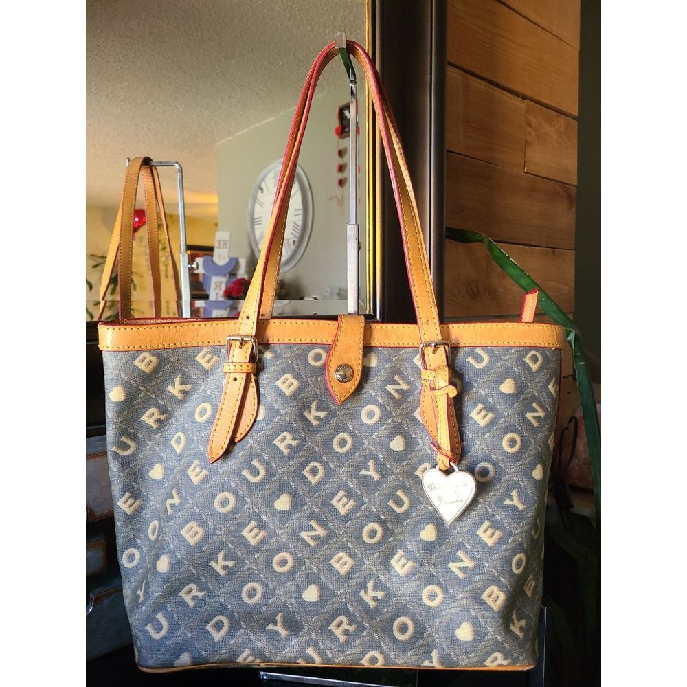 Vintage Dooney & Bourke Green/Tan Heart IT Double Handle Tote
